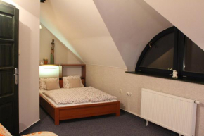 Privat pri Hradbach